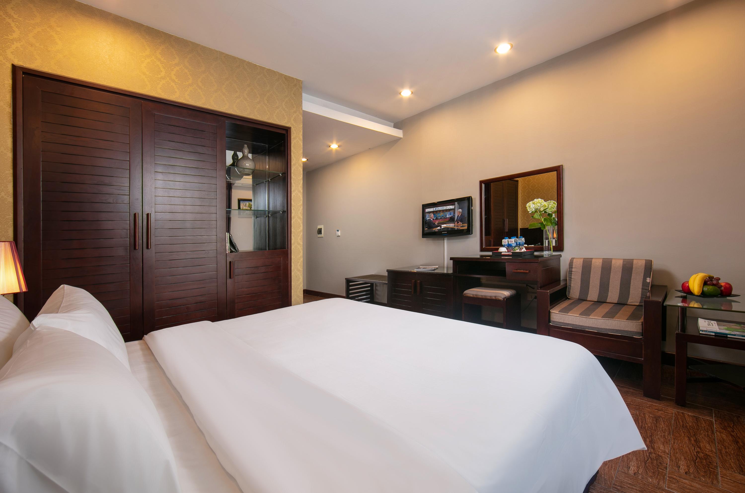 Sen Hotel Hanoi Buitenkant foto