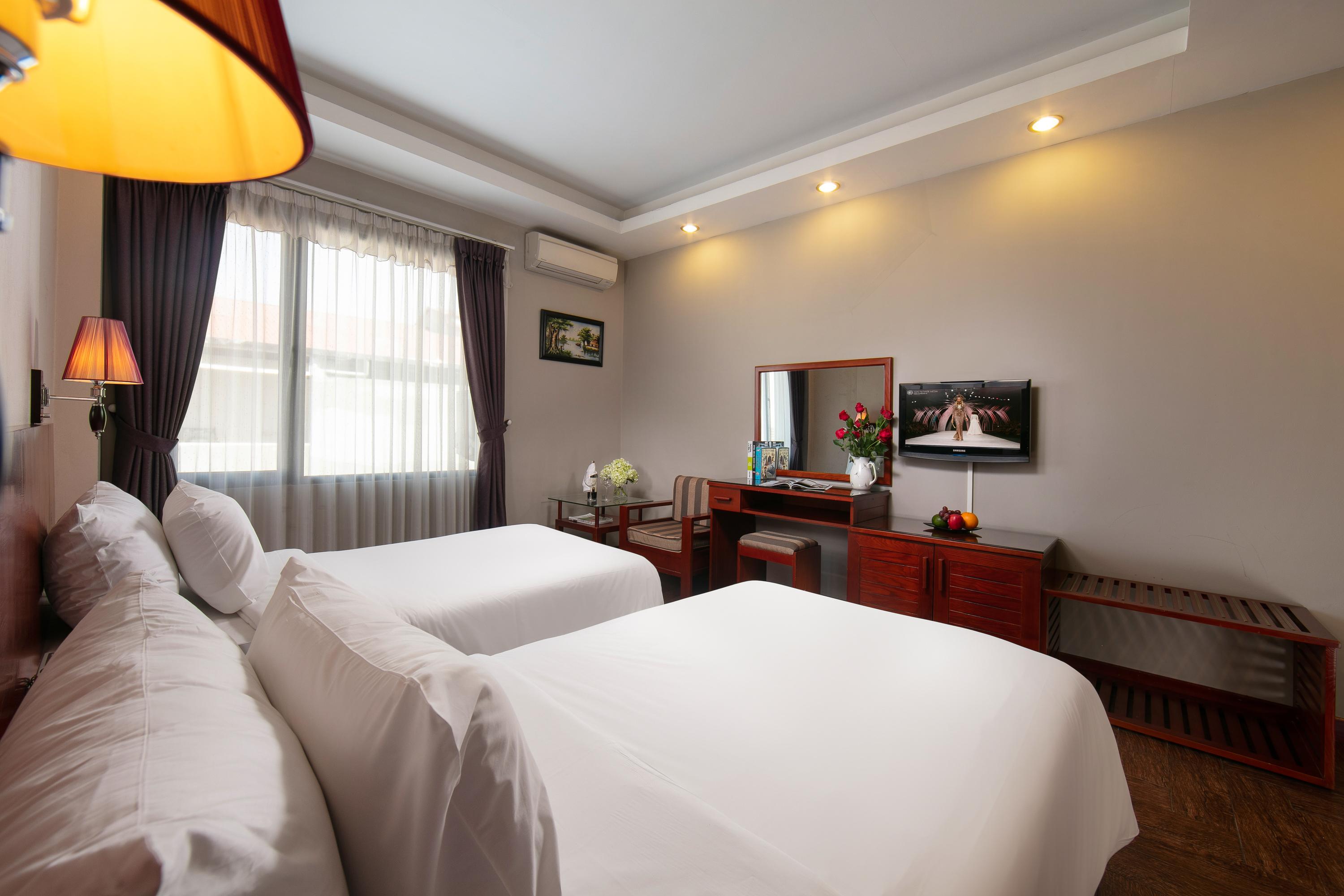 Sen Hotel Hanoi Buitenkant foto