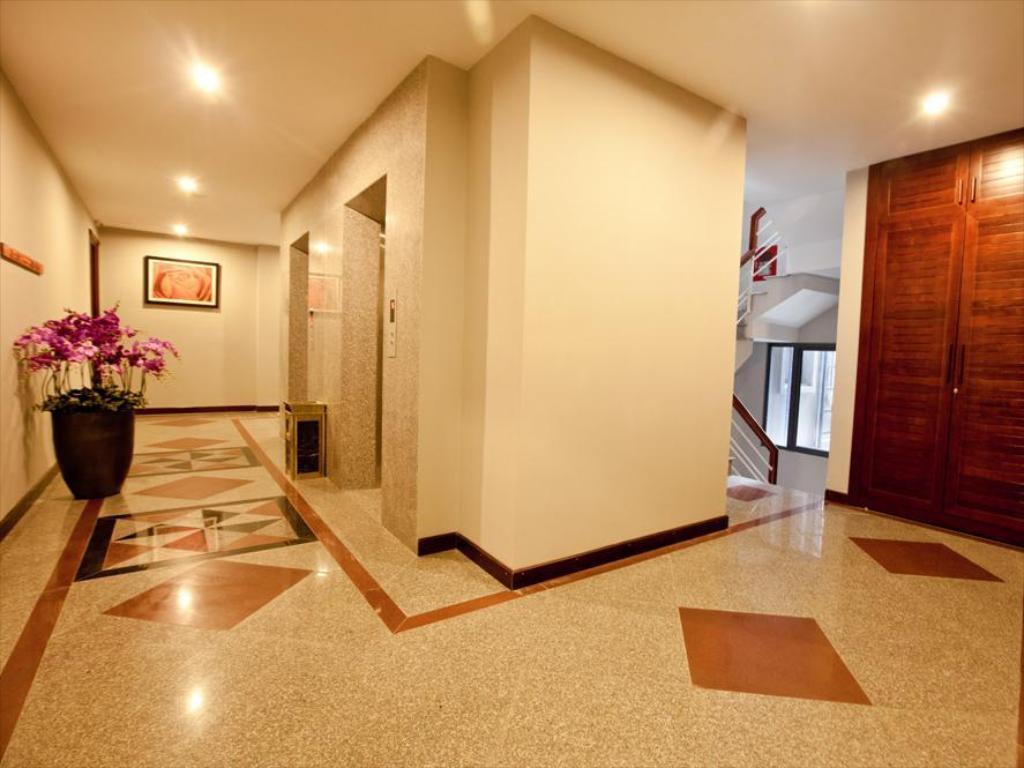 Sen Hotel Hanoi Buitenkant foto