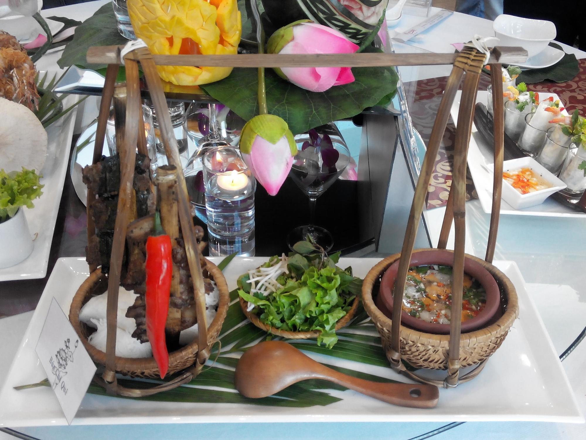 Sen Hotel Hanoi Buitenkant foto