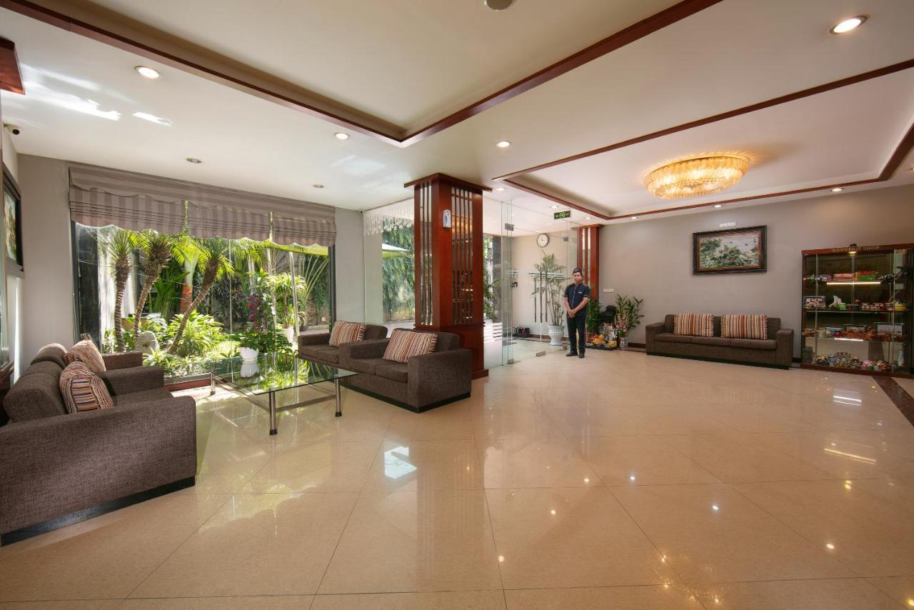 Sen Hotel Hanoi Buitenkant foto