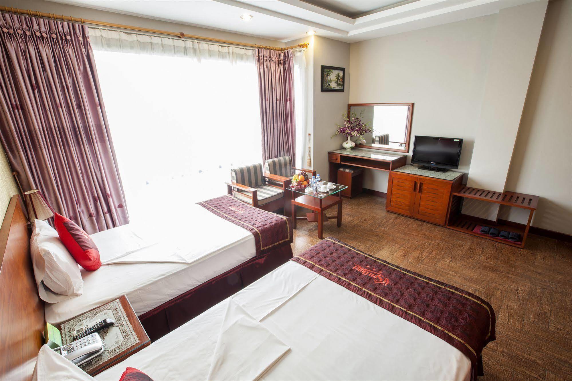 Sen Hotel Hanoi Buitenkant foto